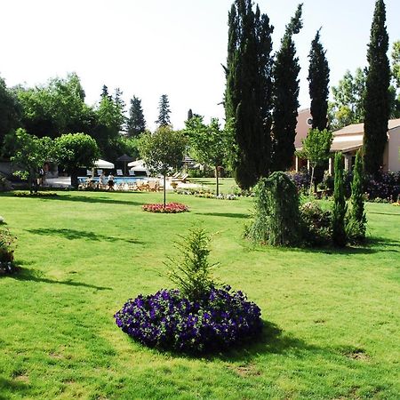 Corfu Club Apartments Гувія Екстер'єр фото