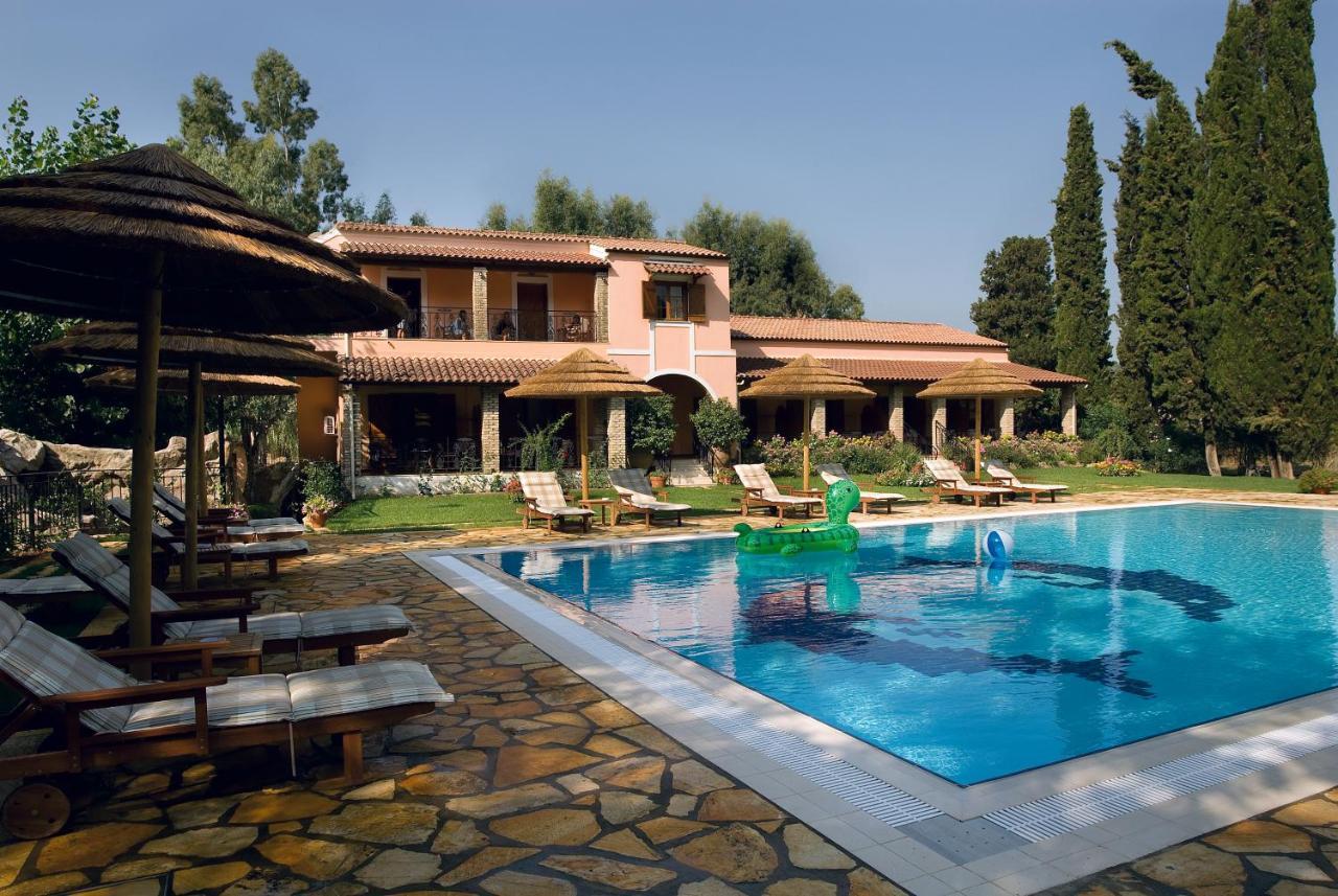 Corfu Club Apartments Гувія Екстер'єр фото