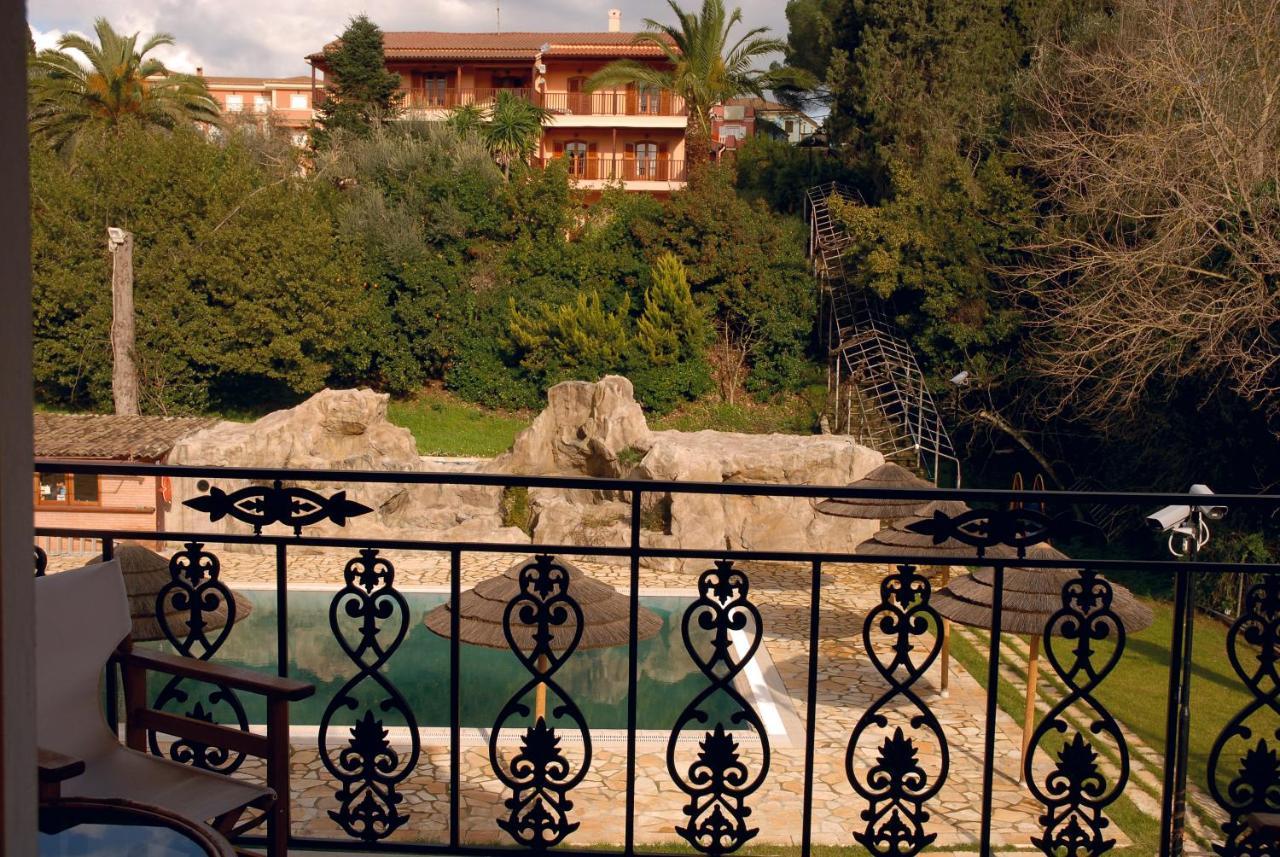 Corfu Club Apartments Гувія Екстер'єр фото