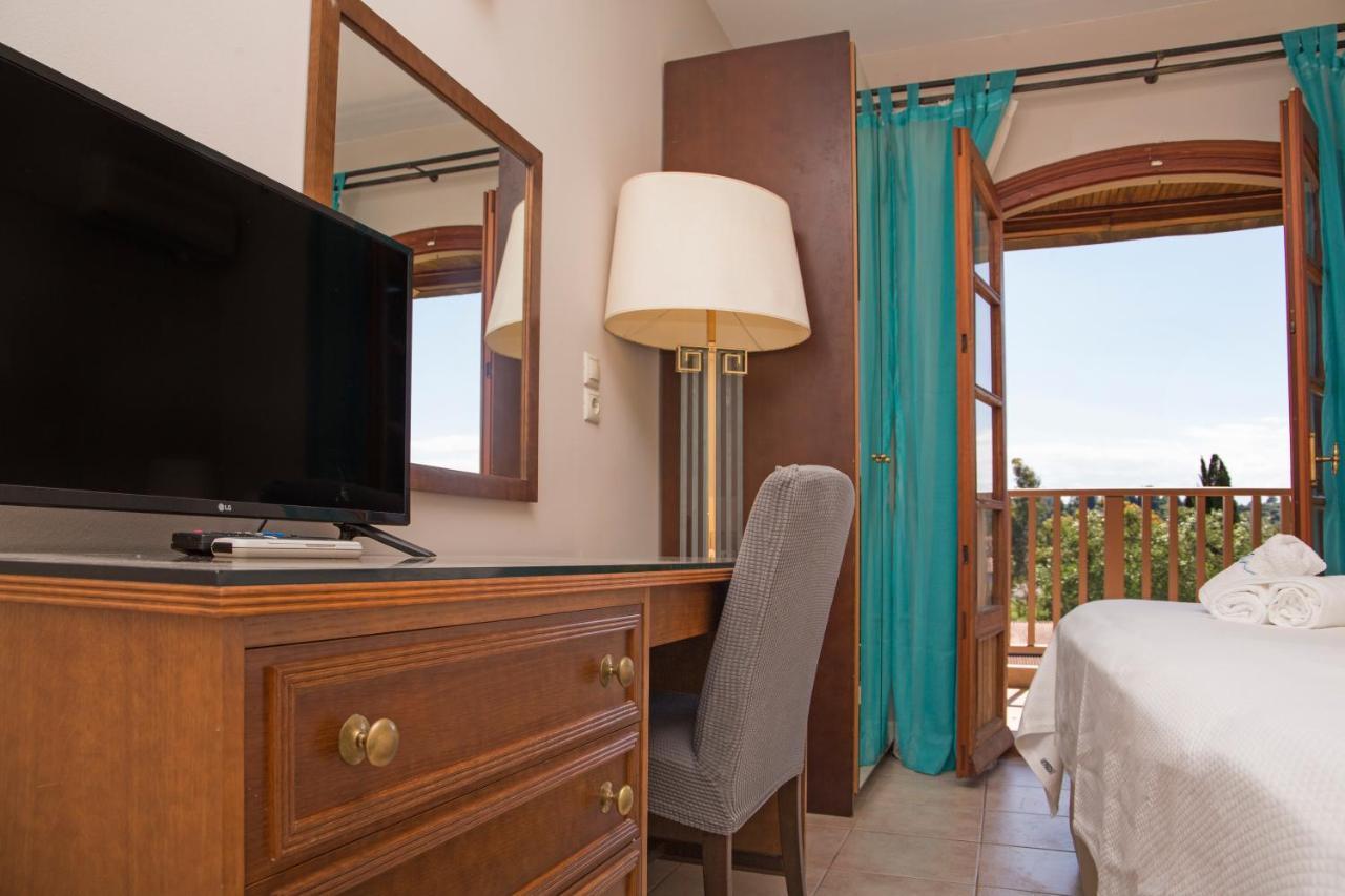 Corfu Club Apartments Гувія Екстер'єр фото